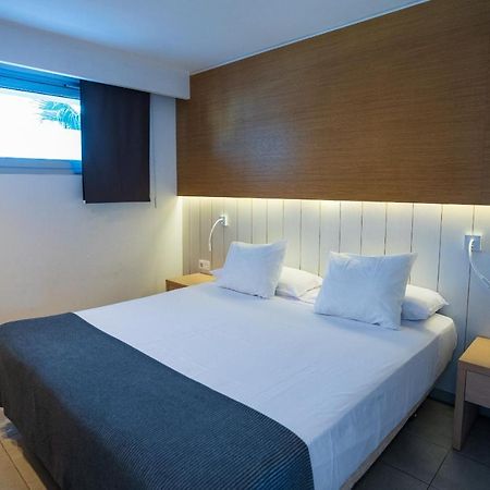 Apartamentos Vacacionales Broncemar San Bartolomé Eksteriør bilde