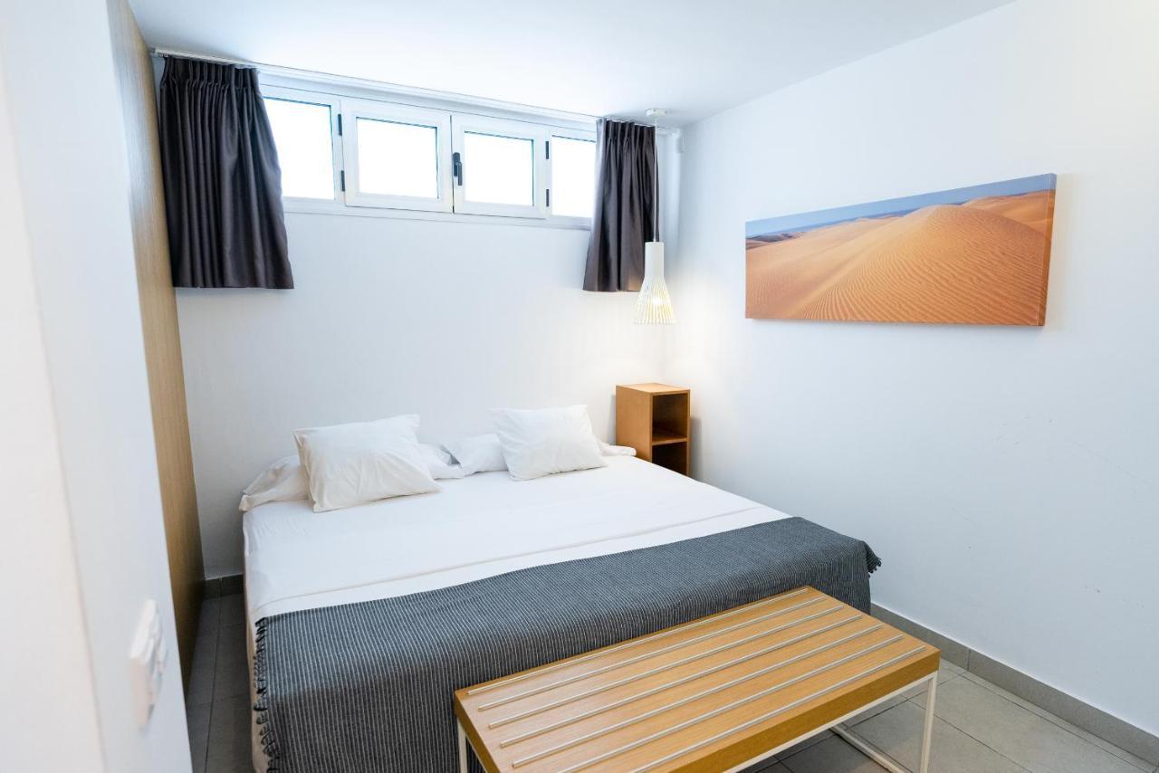 Apartamentos Vacacionales Broncemar San Bartolomé Eksteriør bilde